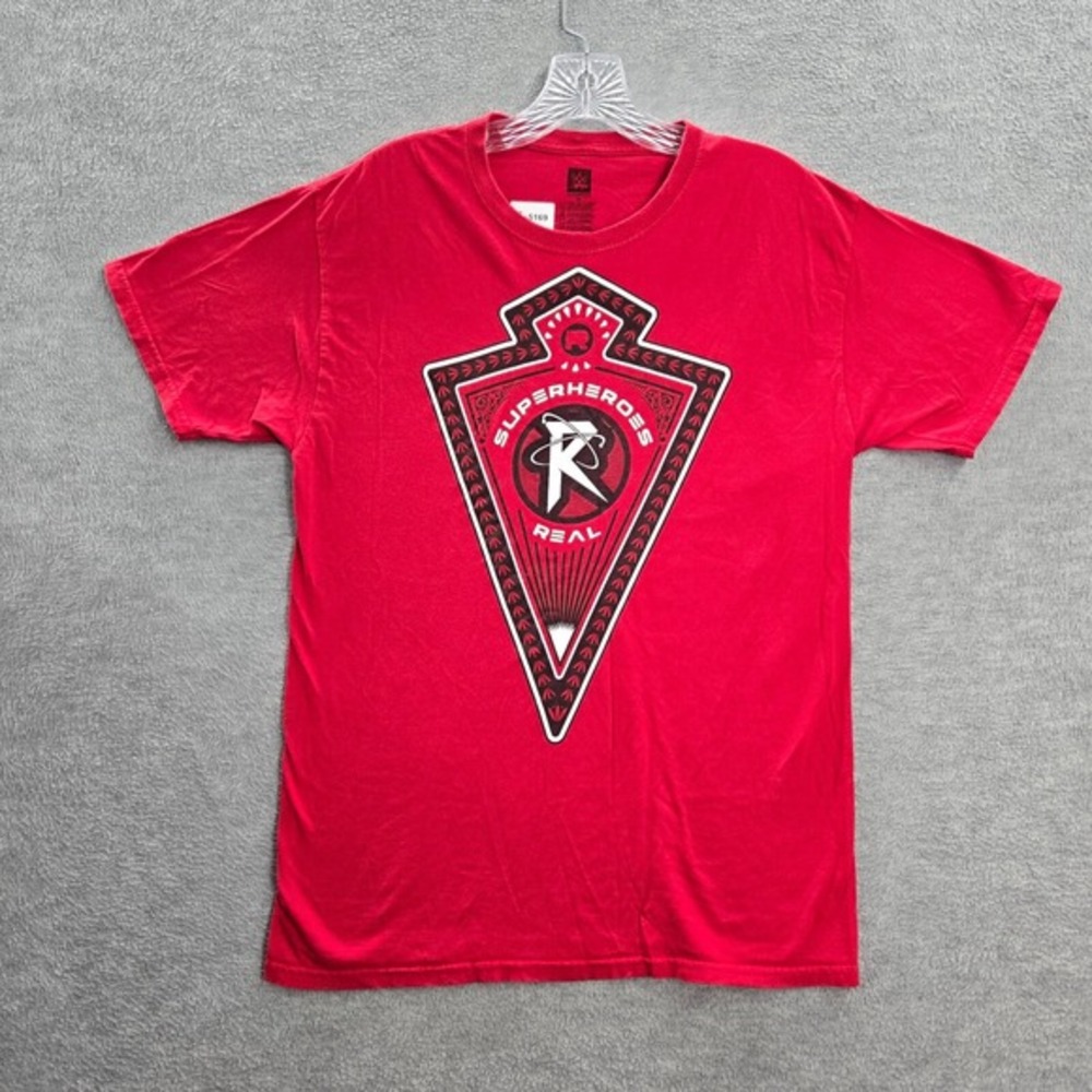 WWE Women Top Medium Red Shirt‎ Ricochet Superheroes R Real Graphic Tee